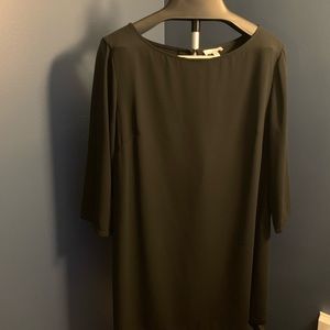 Black 3/4 Sleeve Shift Dress, Back Slit